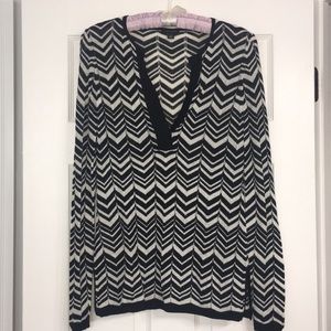 Ann Taylor light knit top